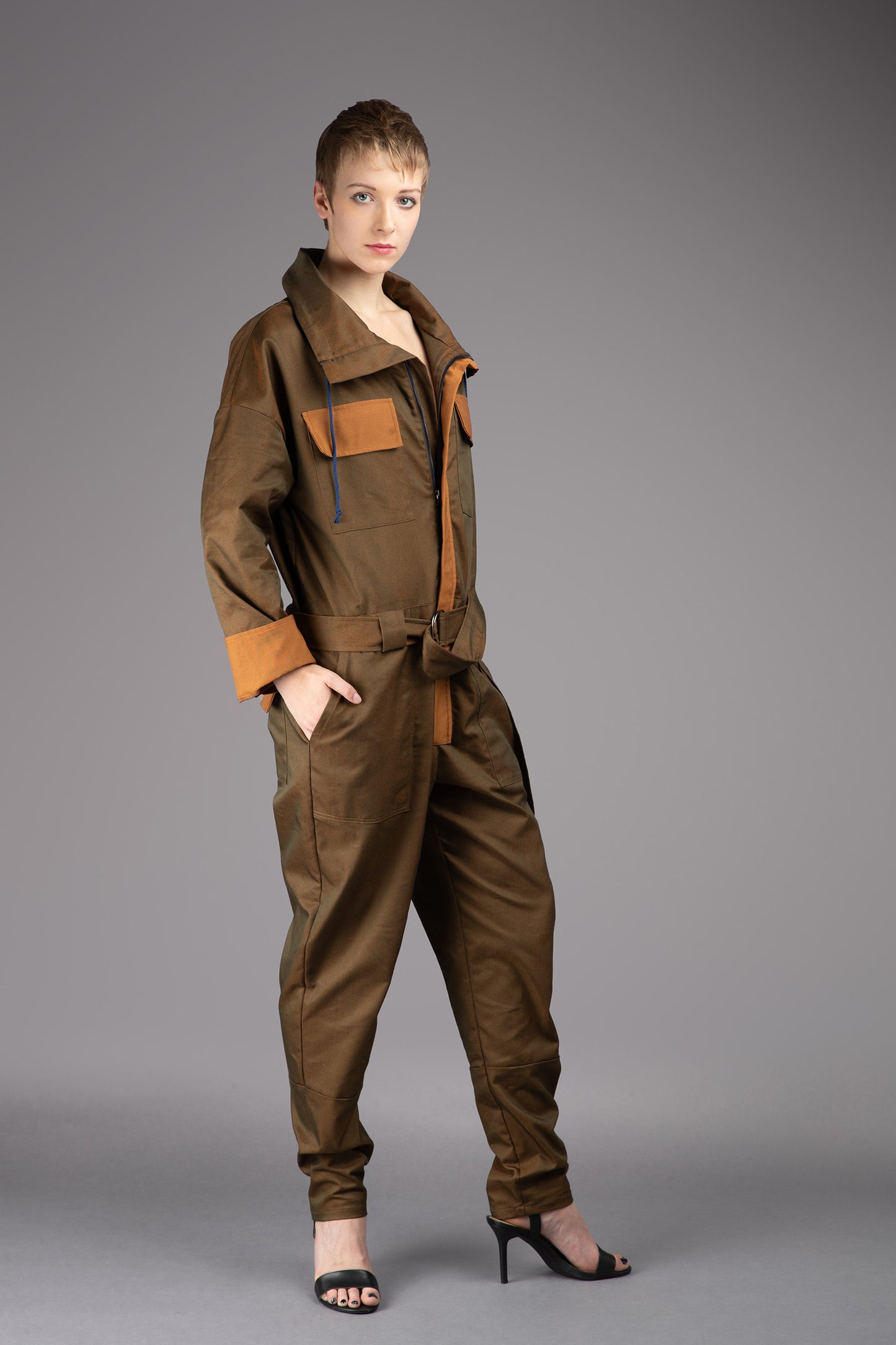 THE BAUHAUS Jumpsuit - Unisex, Oversized Jumpsuit in Two-Tone Fabric