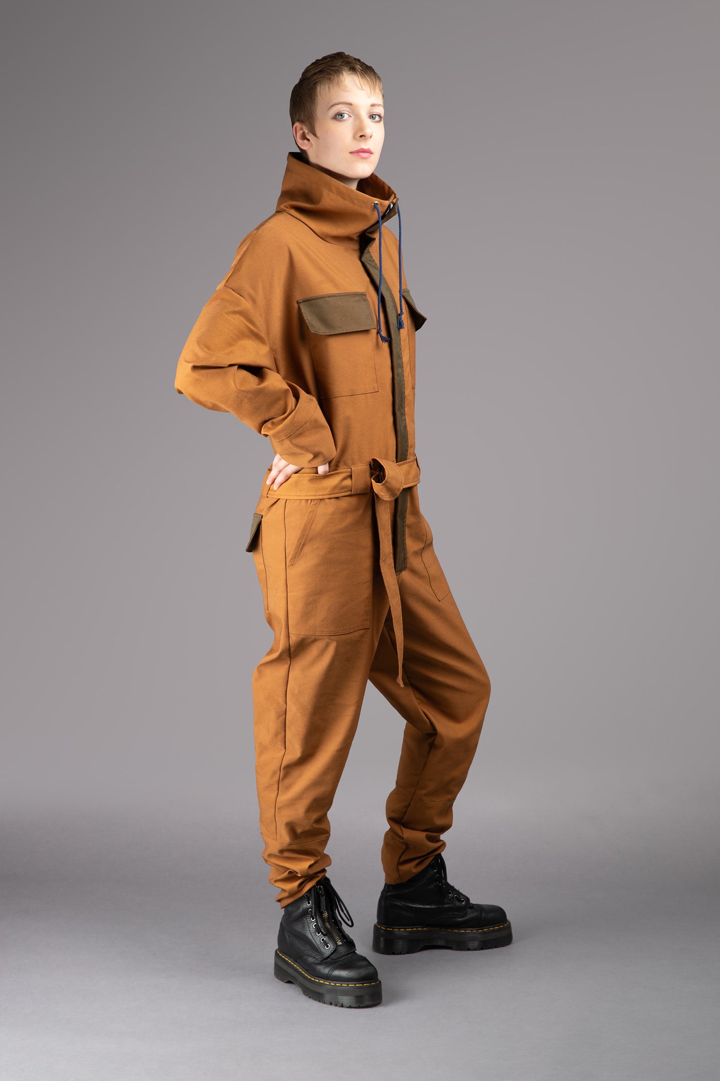 THE BAUHAUS Jumpsuit - Unisex, Oversized Jumpsuit in Two-Tone Fabric